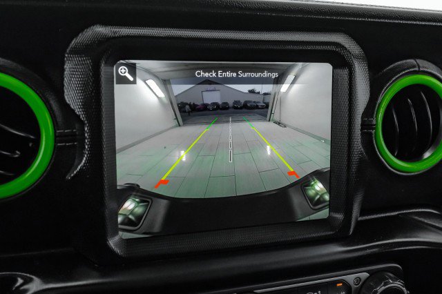 Used 2021 Jeep Gladiator Overland w/ Uconnect 4C Nav & Sound Group AWD/4WD image 20
