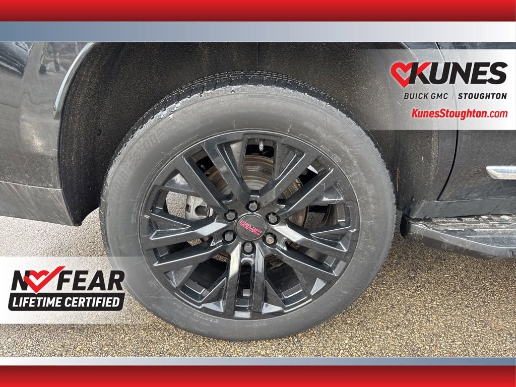 Used 2021 GMC Yukon SLT w/ SLT Premium Package image 14