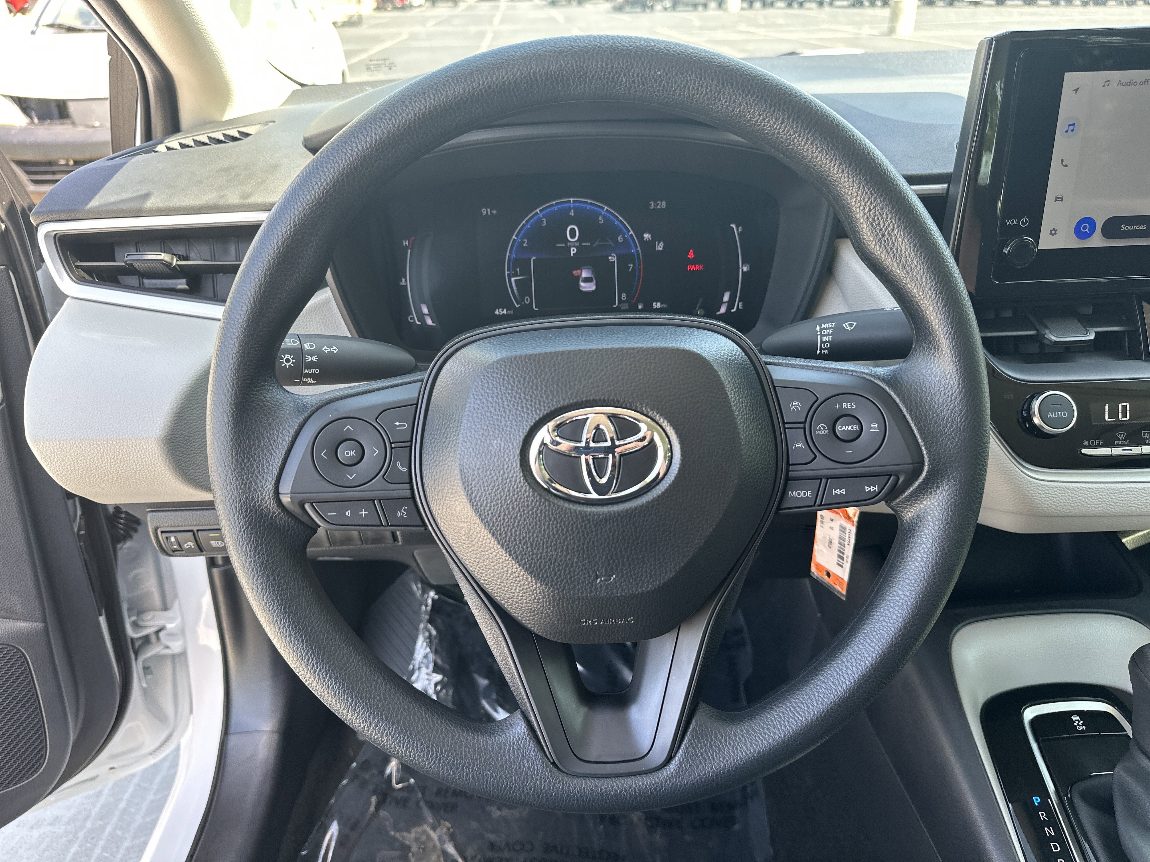 Used 2026 Toyota Corolla LE FWD image 18