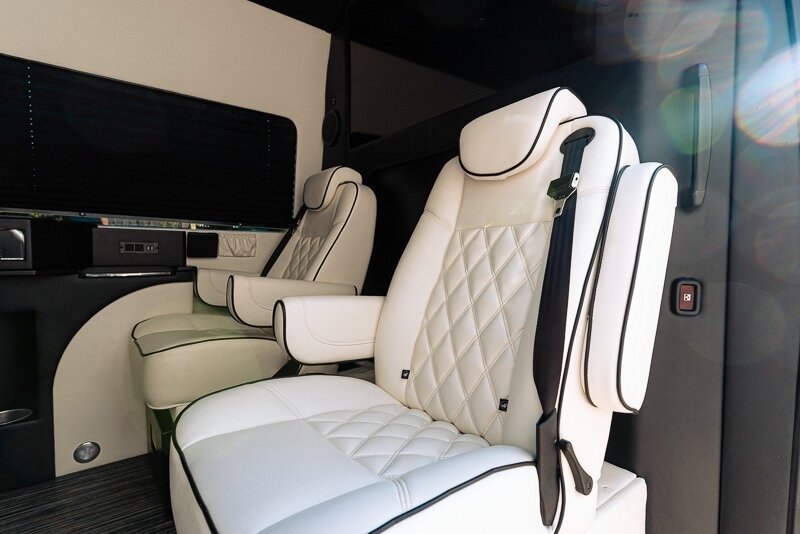 Used 2022 Mercedes-Benz Sprinter 3500 image 33