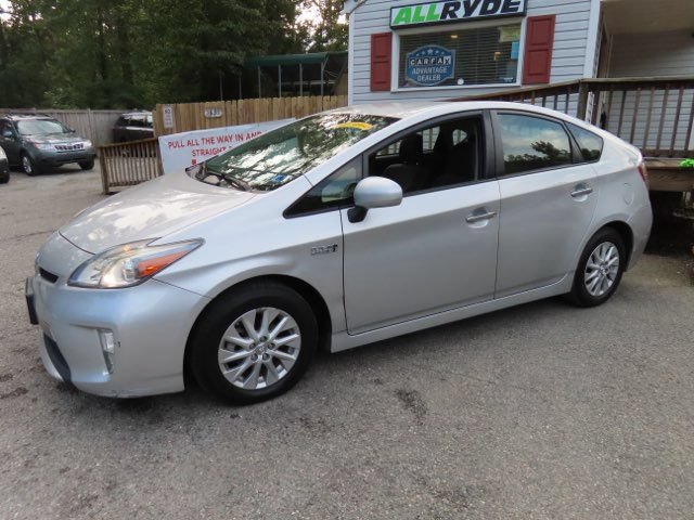 Used 2013 Toyota Prius Prime Plug-In Hybrid FWD image 1