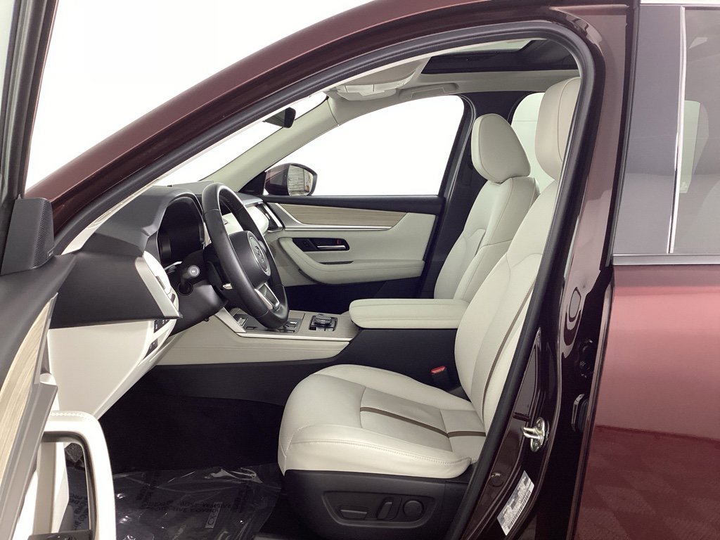 Used 2025 MAZDA CX-90 Plug-In Hybrid w/ Premium Plus image 18