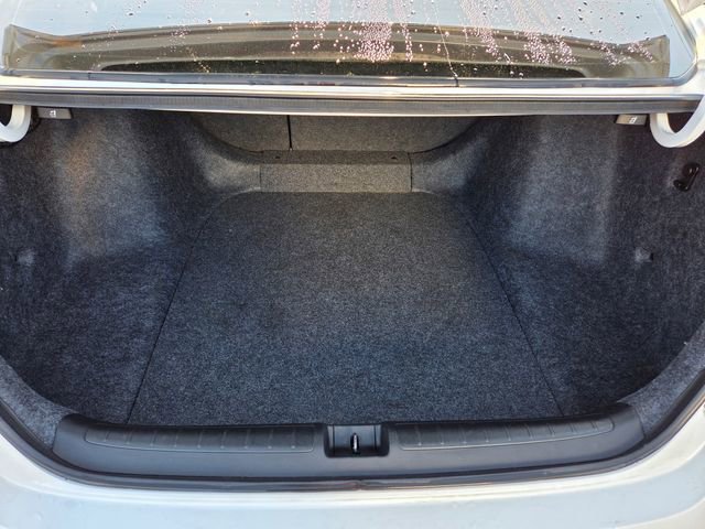 Used 2021 Honda Accord Sport image 16