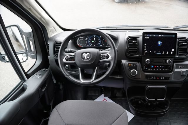 Used 2024 RAM ProMaster 3500 w/ Delivery Van Package image 18