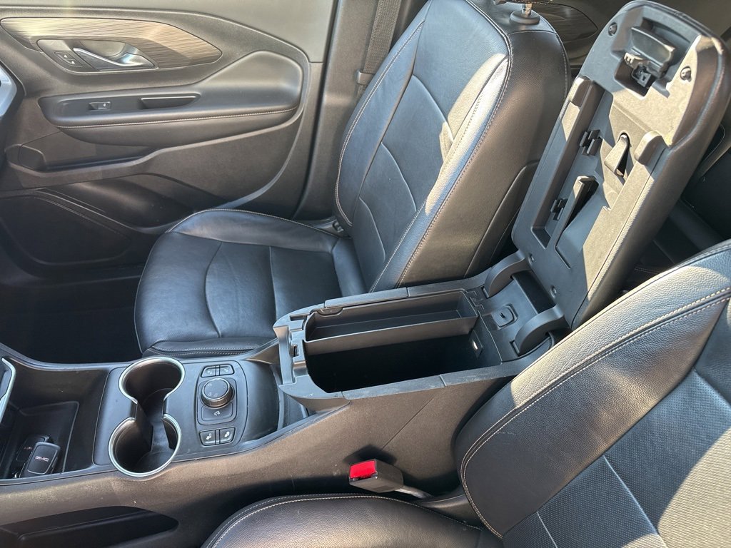 Used 2019 GMC Terrain SLT w/ Preferred Package image 16