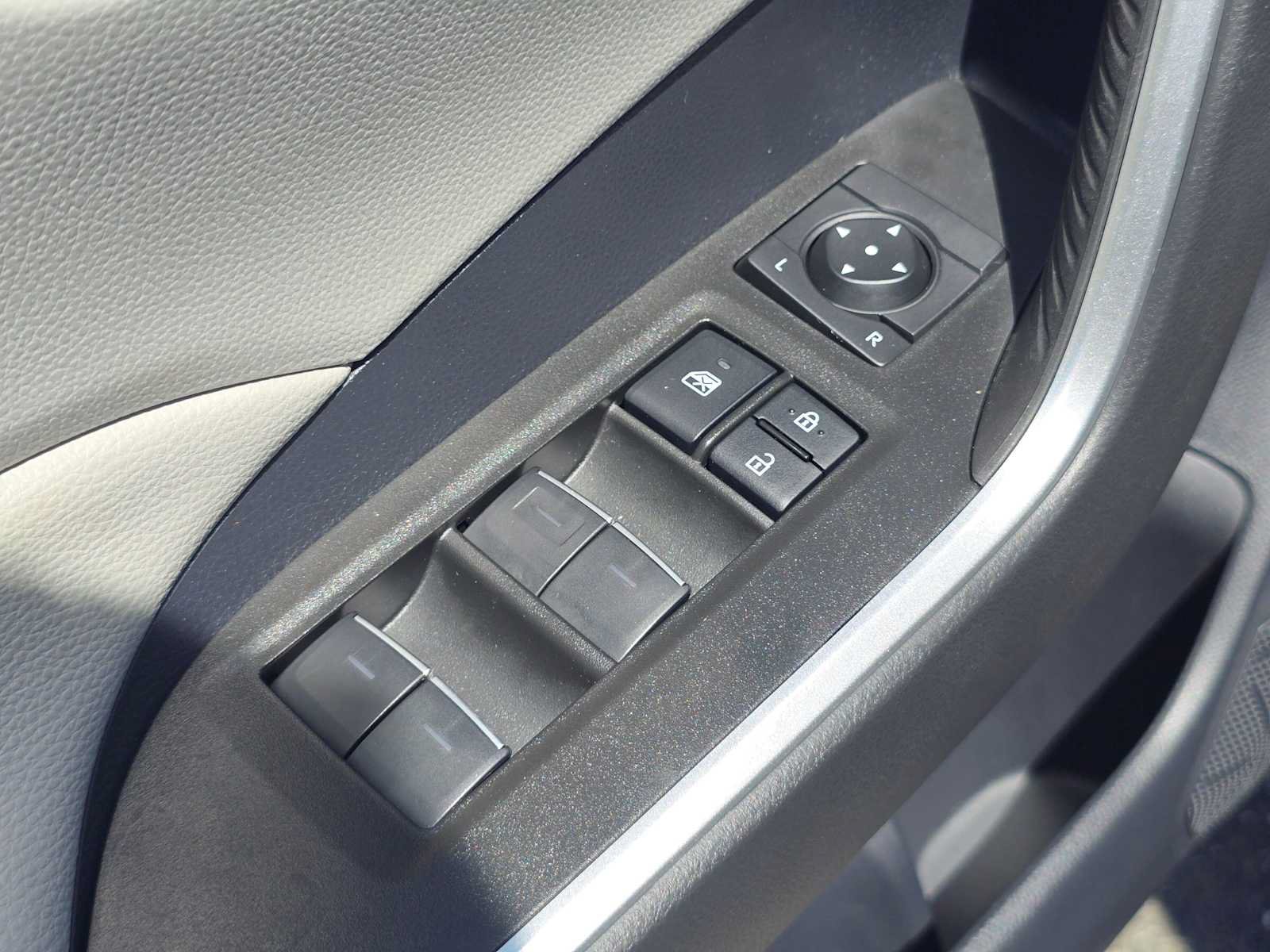 Certified 2025 Toyota RAV4 XLE Premium AWD/4WD image 23