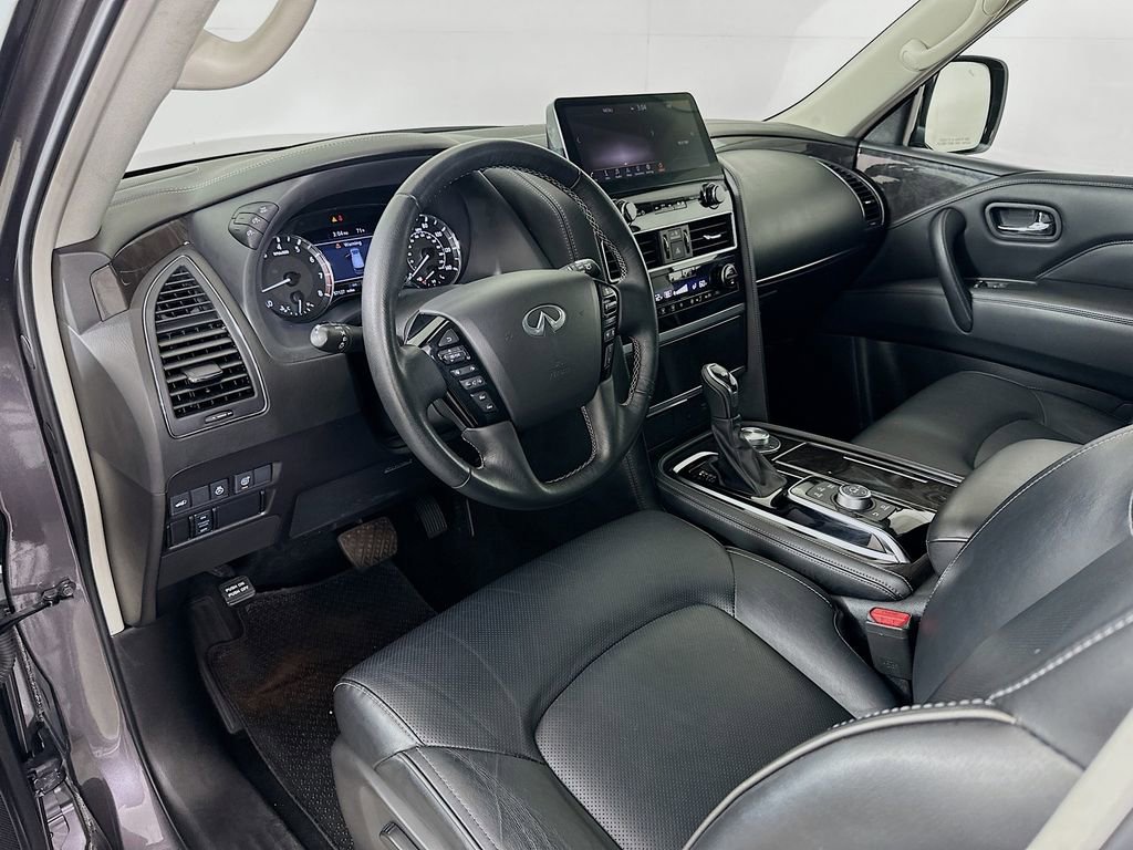 Used 2024 INFINITI QX80 Luxe AWD/4WD image 9