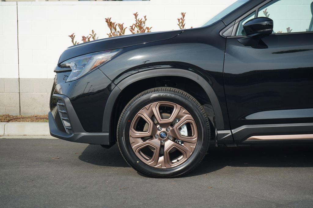 New 2026 Subaru Ascent Limited Bronze image 2