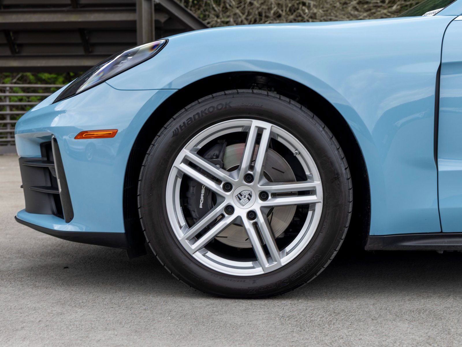 Certified 2025 Porsche Panamera 4 image 13