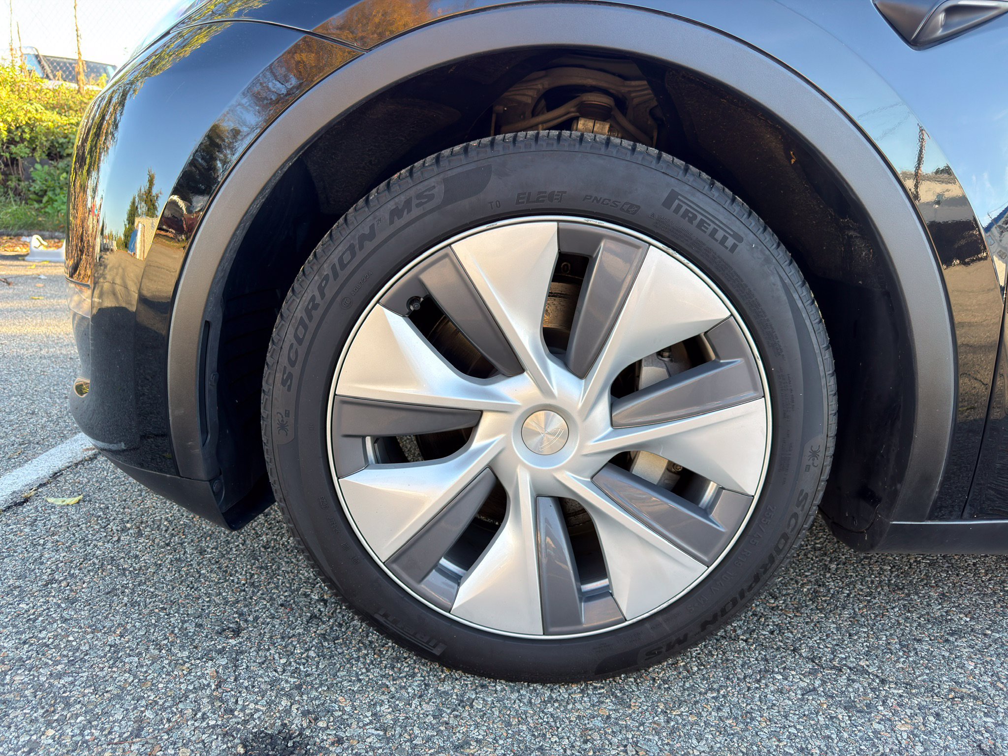 Used 2023 Tesla Model Y Long Range AWD/4WD image 36