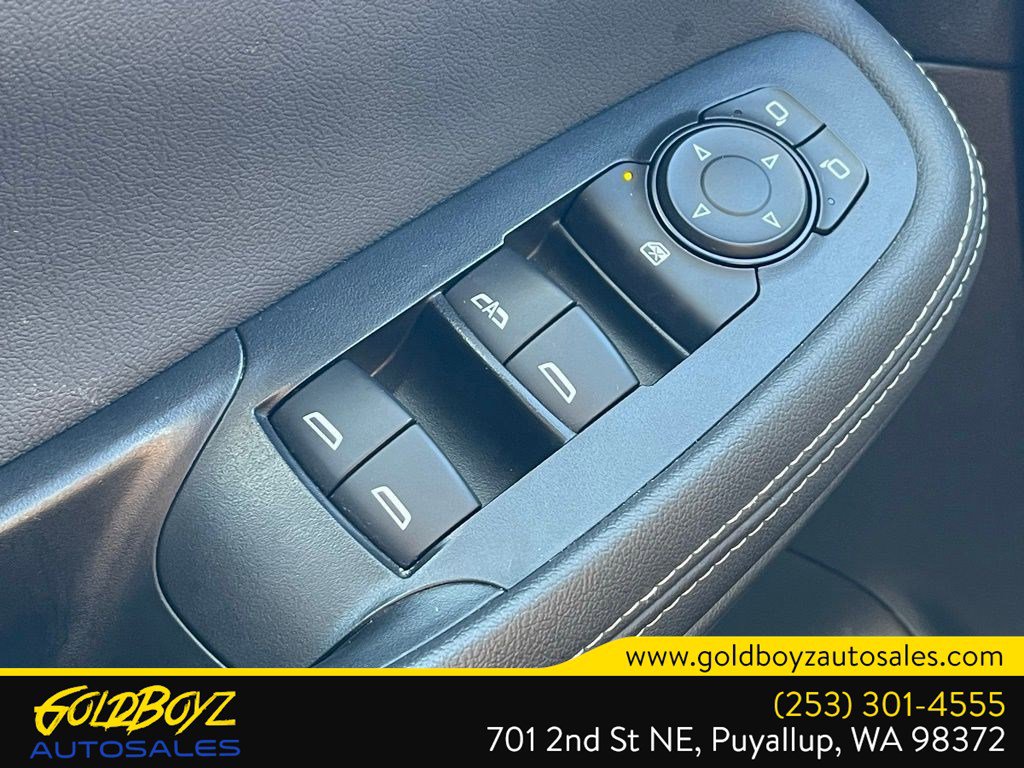 Used 2024 Buick Encore GX Sport Touring AWD/4WD image 31