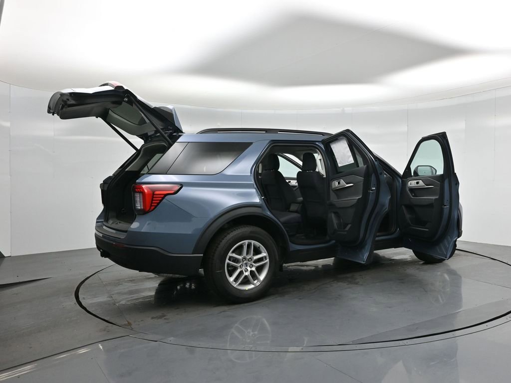 New 2026 Ford Explorer Active image 5