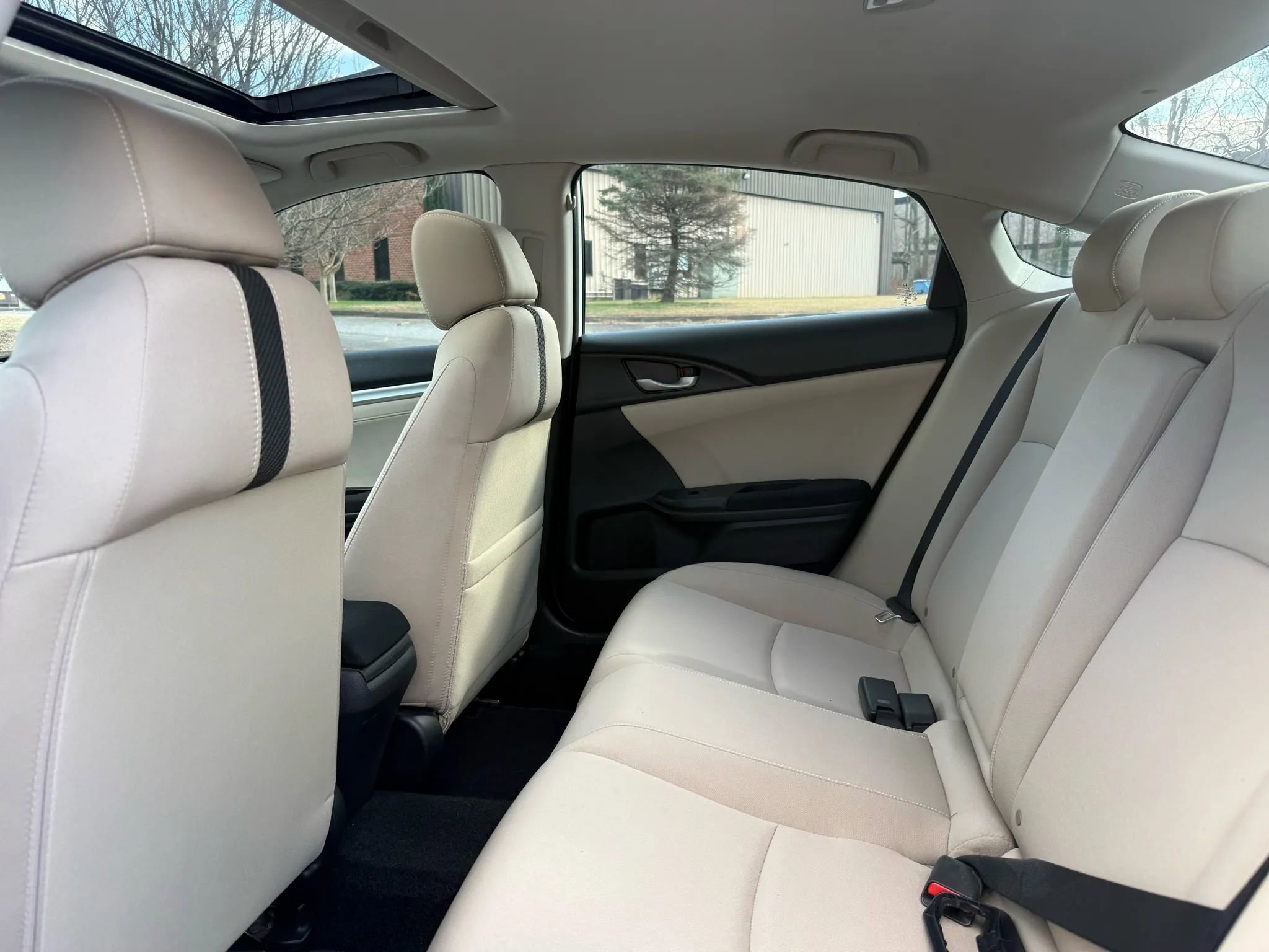 Used 2017 Honda Civic EX-T image 18