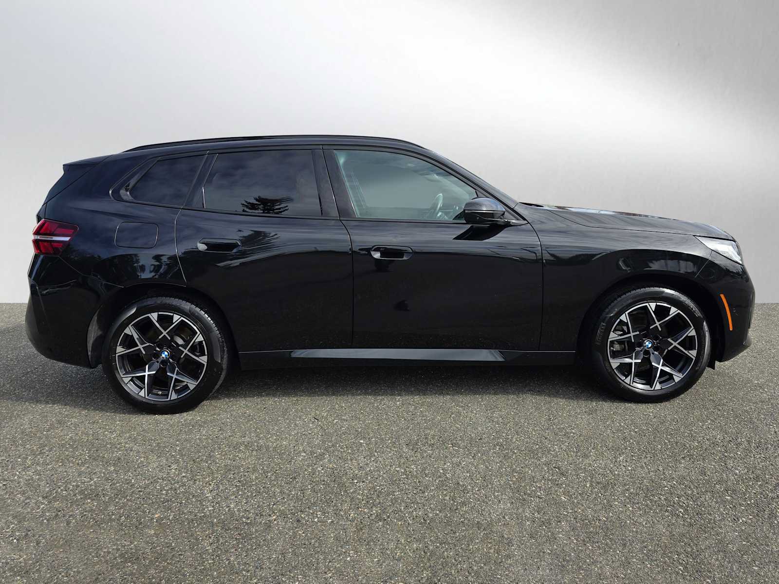 Used 2025 BMW X3 xDrive30i AWD/4WD image 10