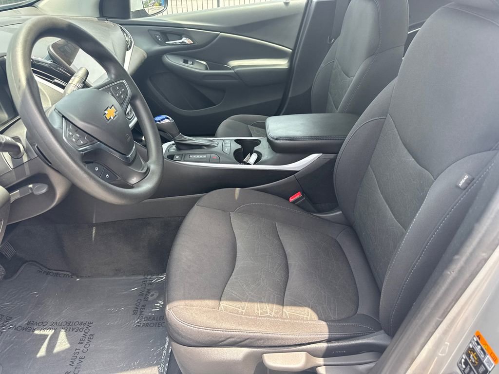 Used 2018 Chevrolet Volt LT FWD image 10