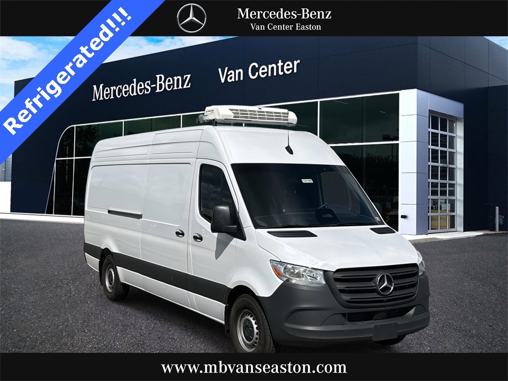 New 2025 Mercedes-Benz Sprinter 2500
