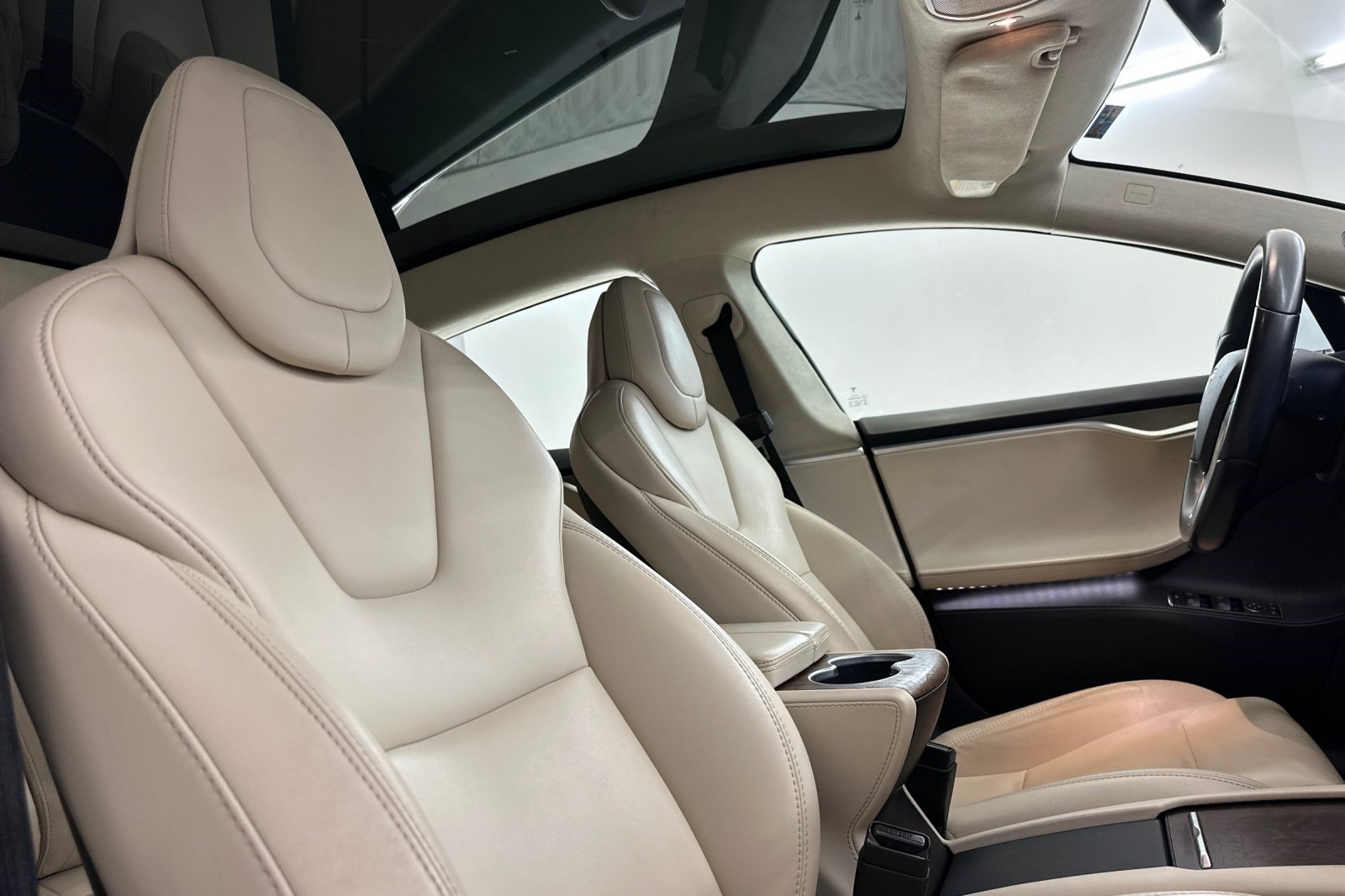 Used 2017 Tesla Model S 75D AWD/4WD image 26