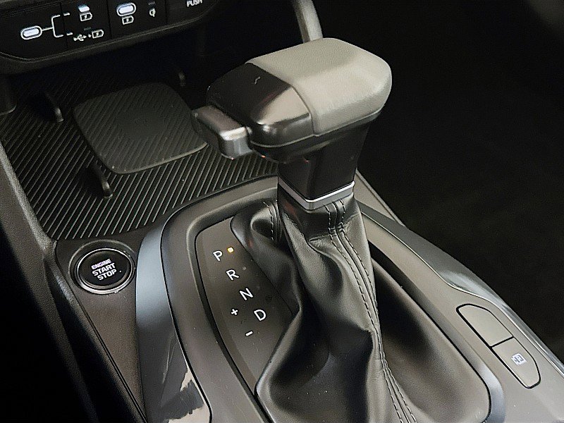 Used 2025 Kia K4 EX image 17