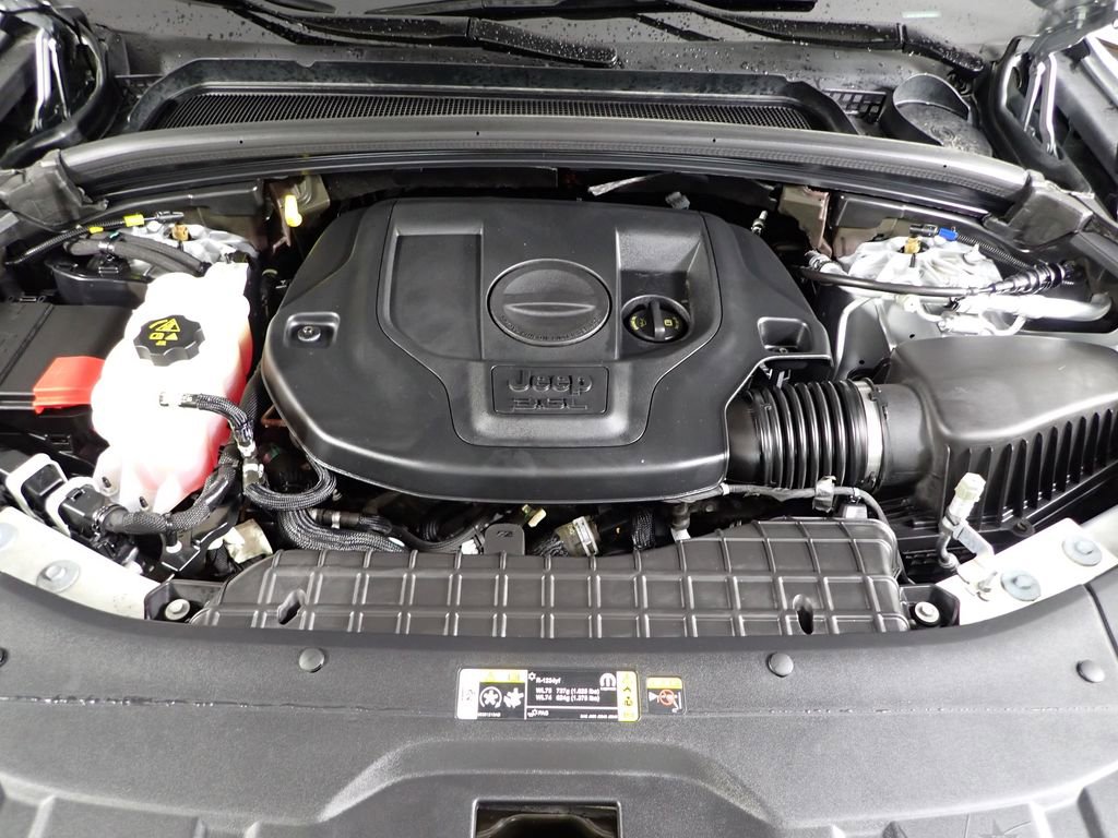 Used 2023 Jeep Grand Cherokee L Overland w/ Luxury Tech Group IV AWD/4WD image 11