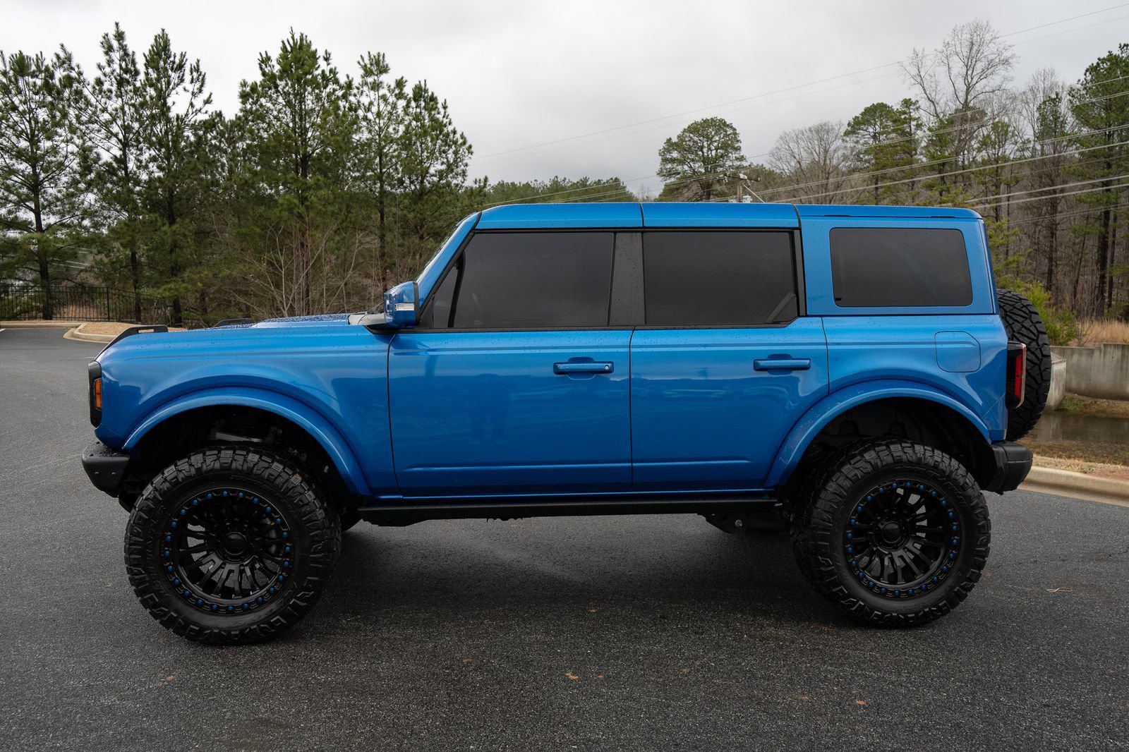 Used 2024 Ford Bronco Badlands image 15