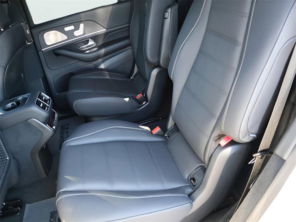 New 2026 Mercedes-Benz GLS 450 4MATIC image 28