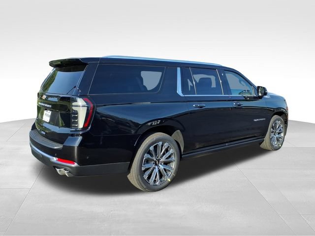 New 2026 Chevrolet Suburban High Country AWD/4WD image 3
