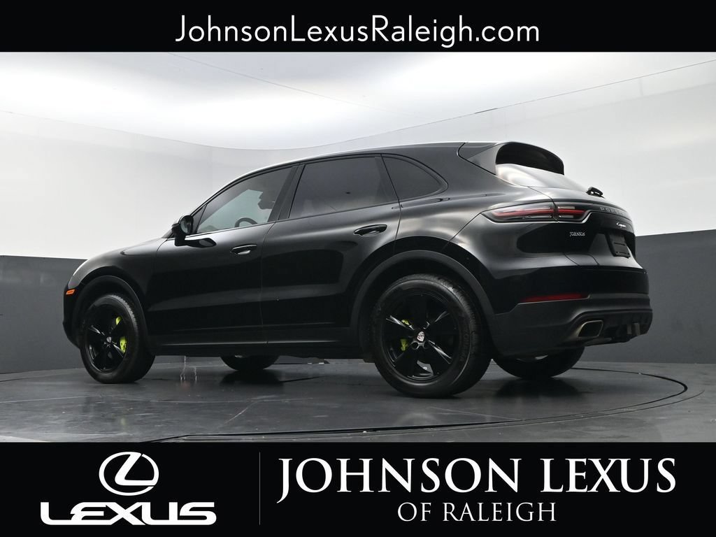 Used 2020 Porsche Cayenne AWD/4WD image 18