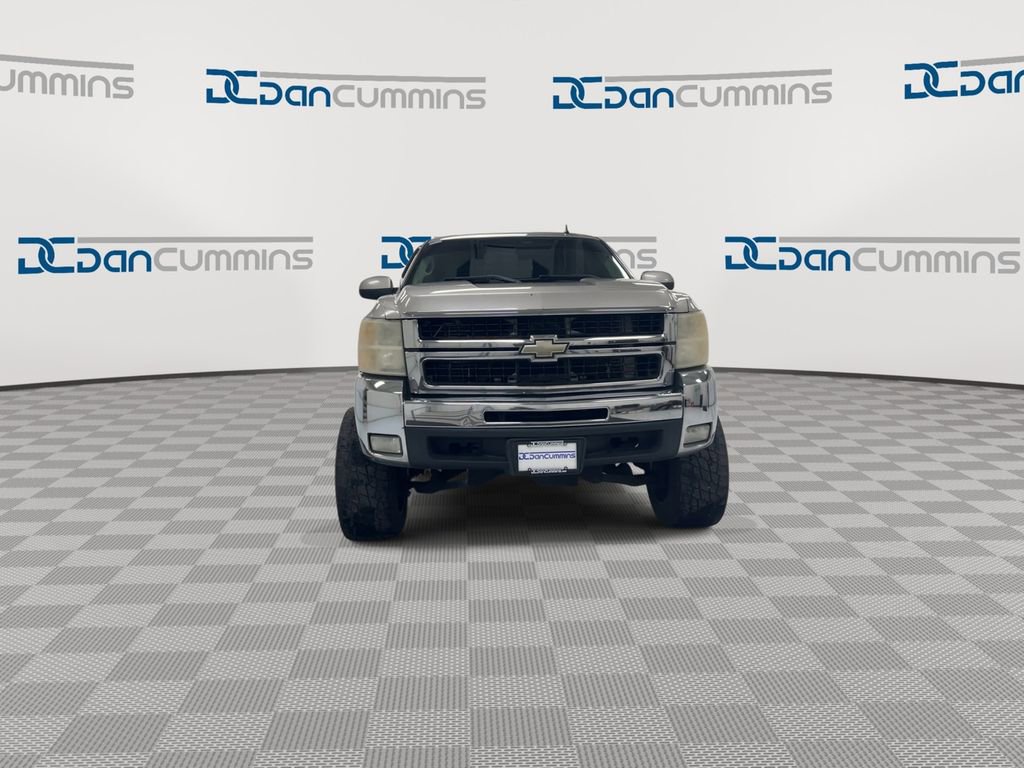 Used 2008 Chevrolet Silverado 2500 LTZ w/ Suspension Package, Off-Road image 3