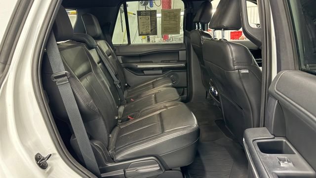 Used 2021 Ford Expedition XLT AWD/4WD image 26