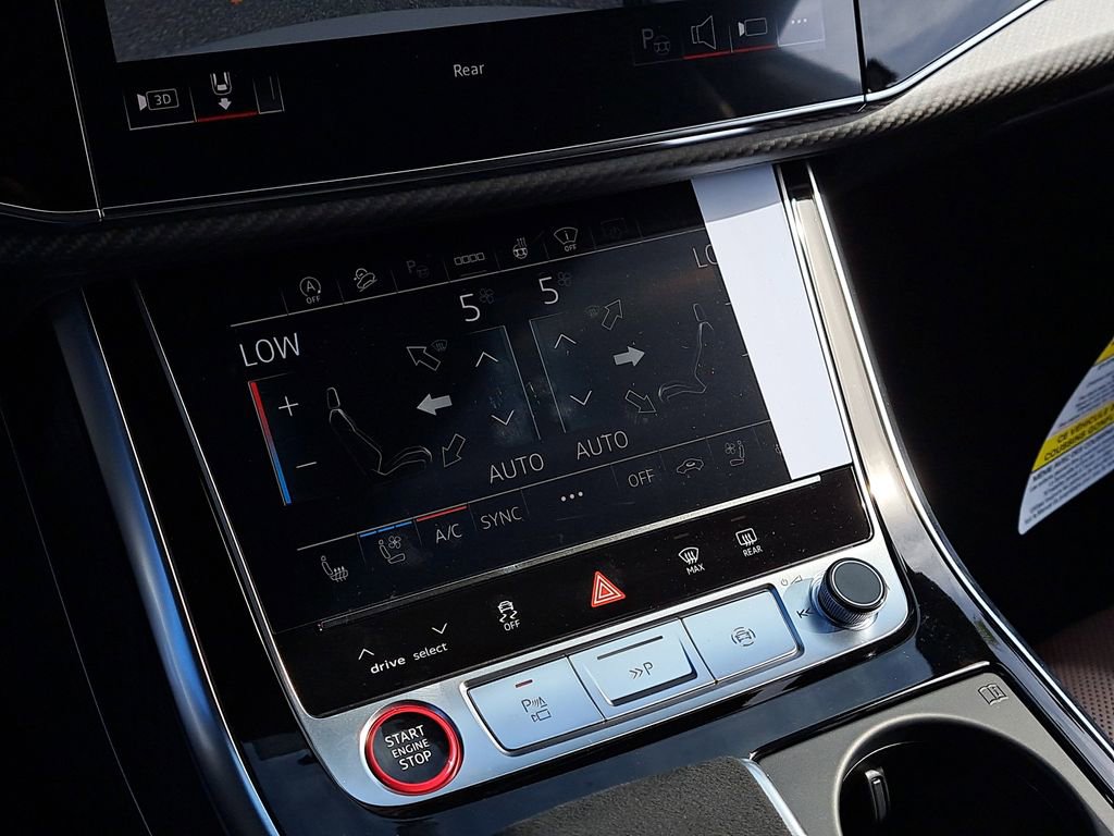 New 2026 Audi RS Q8 performance image 13