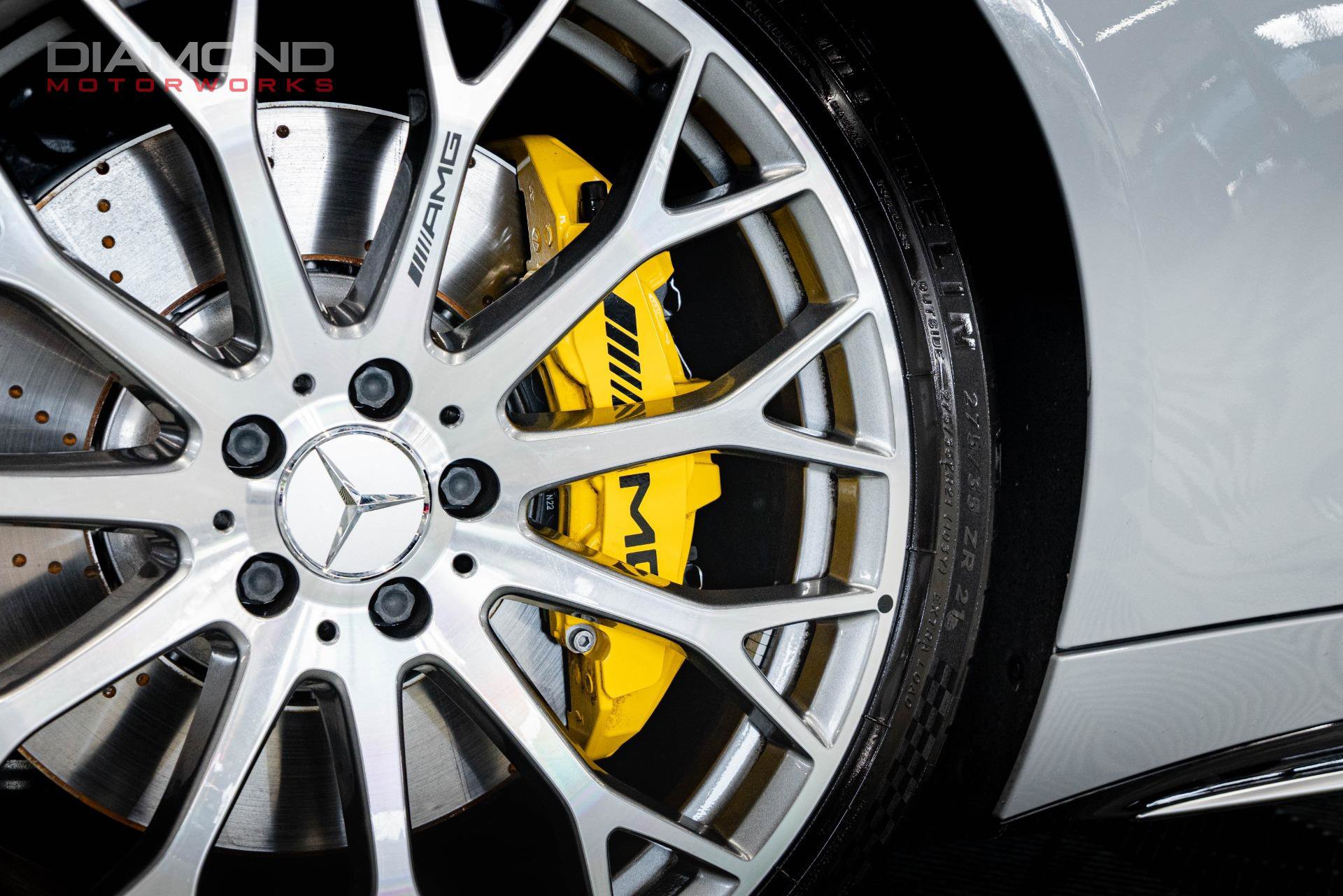 Used 2023 Mercedes-Benz SL 63 AMG 4MATIC image 30