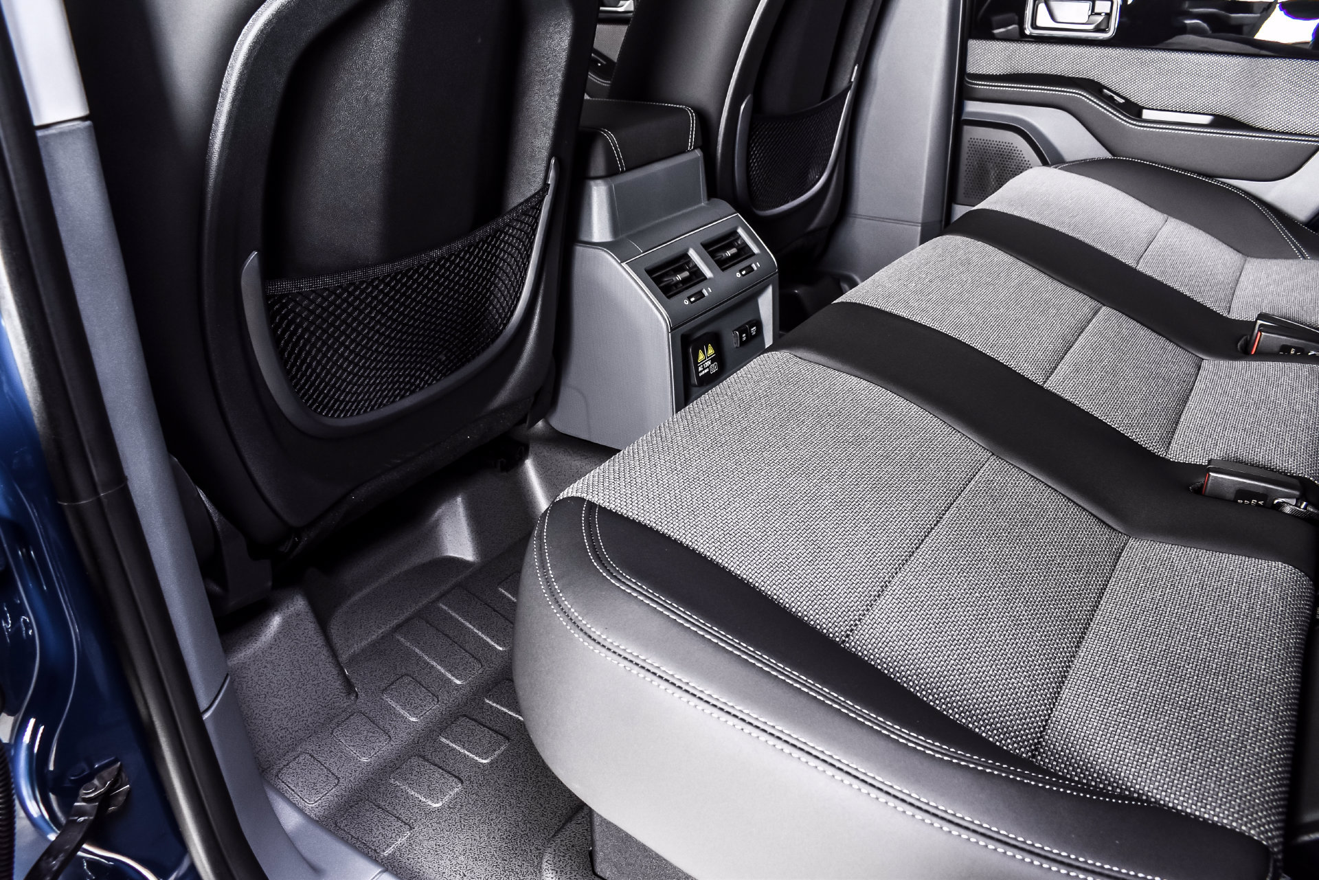 New 2026 INEOS Grenadier Station Wagon AWD/4WD image 17