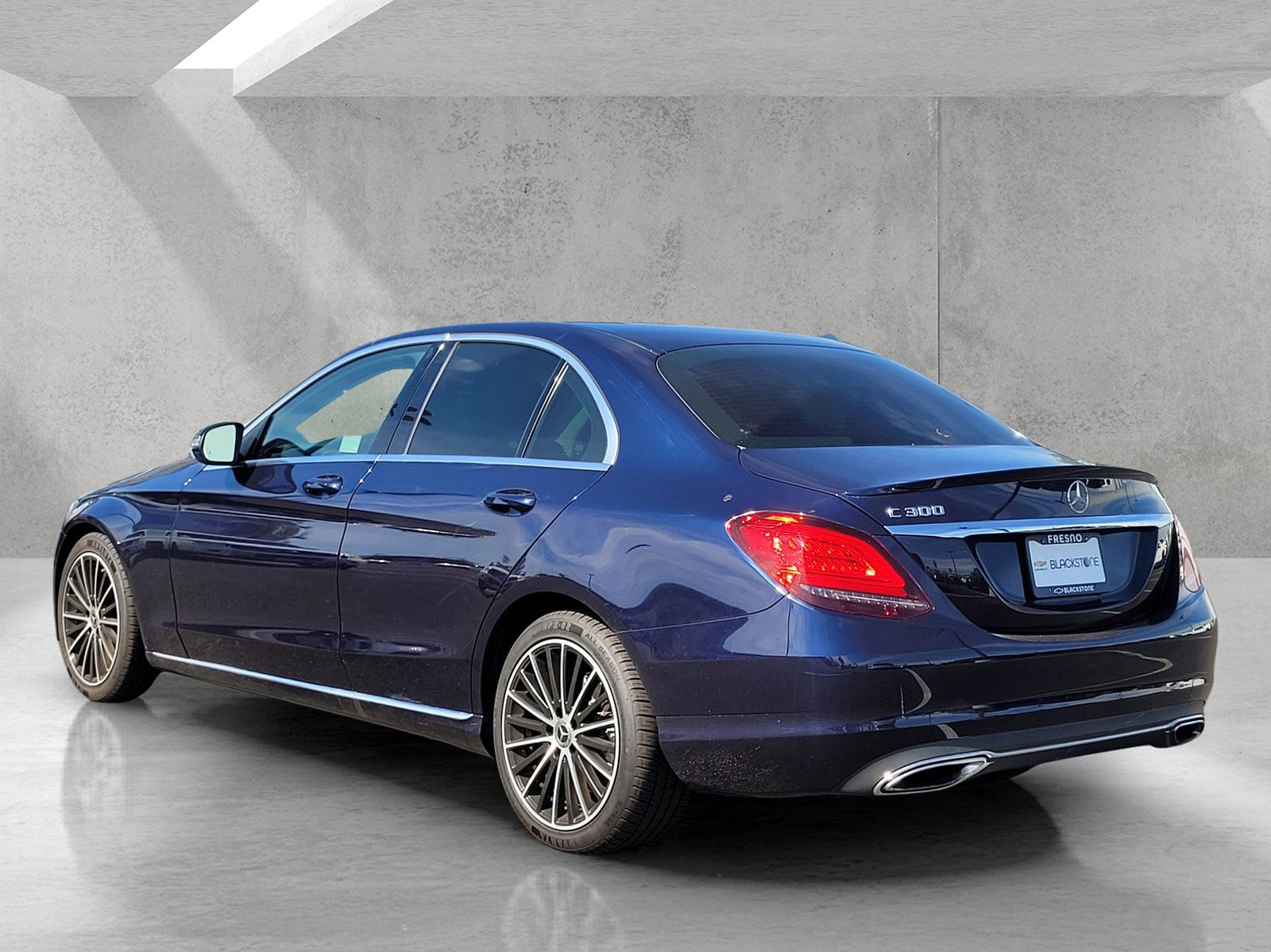 Used 2019 Mercedes-Benz C 300 Sedan image 6