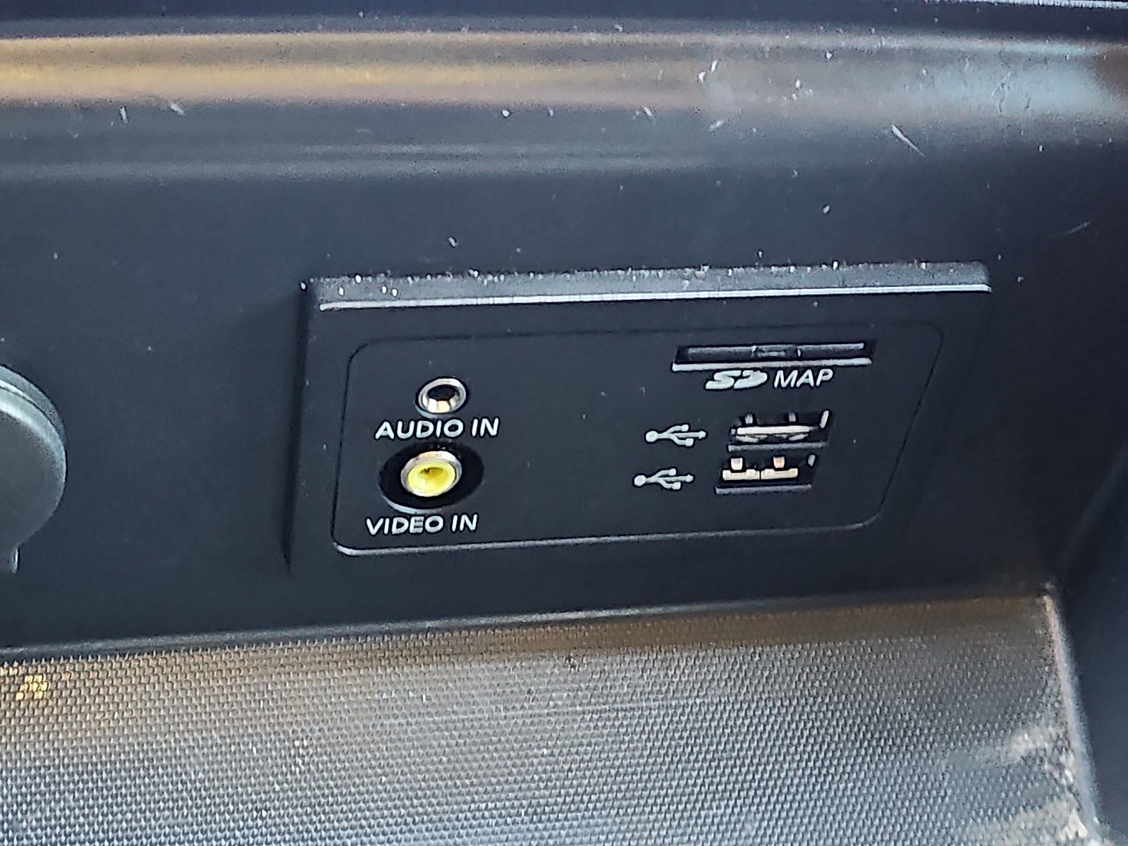 Used 2020 Nissan Pathfinder SL image 30