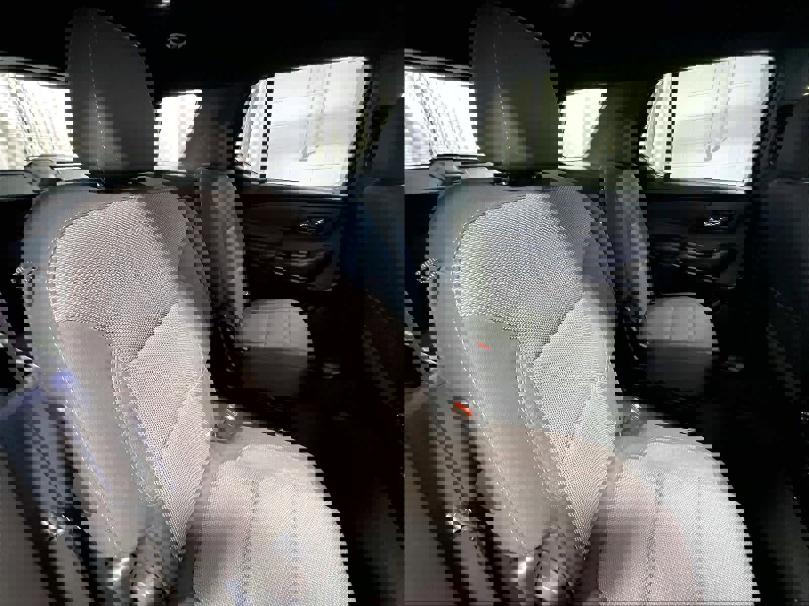 Used 2023 Chevrolet Traverse LT w/ LPO, Floor Liner Package AWD/4WD image 16