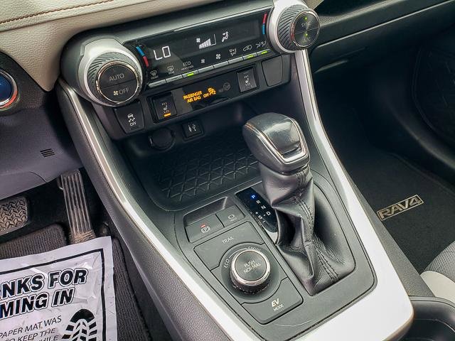 Used 2019 Toyota RAV4 XLE image 15