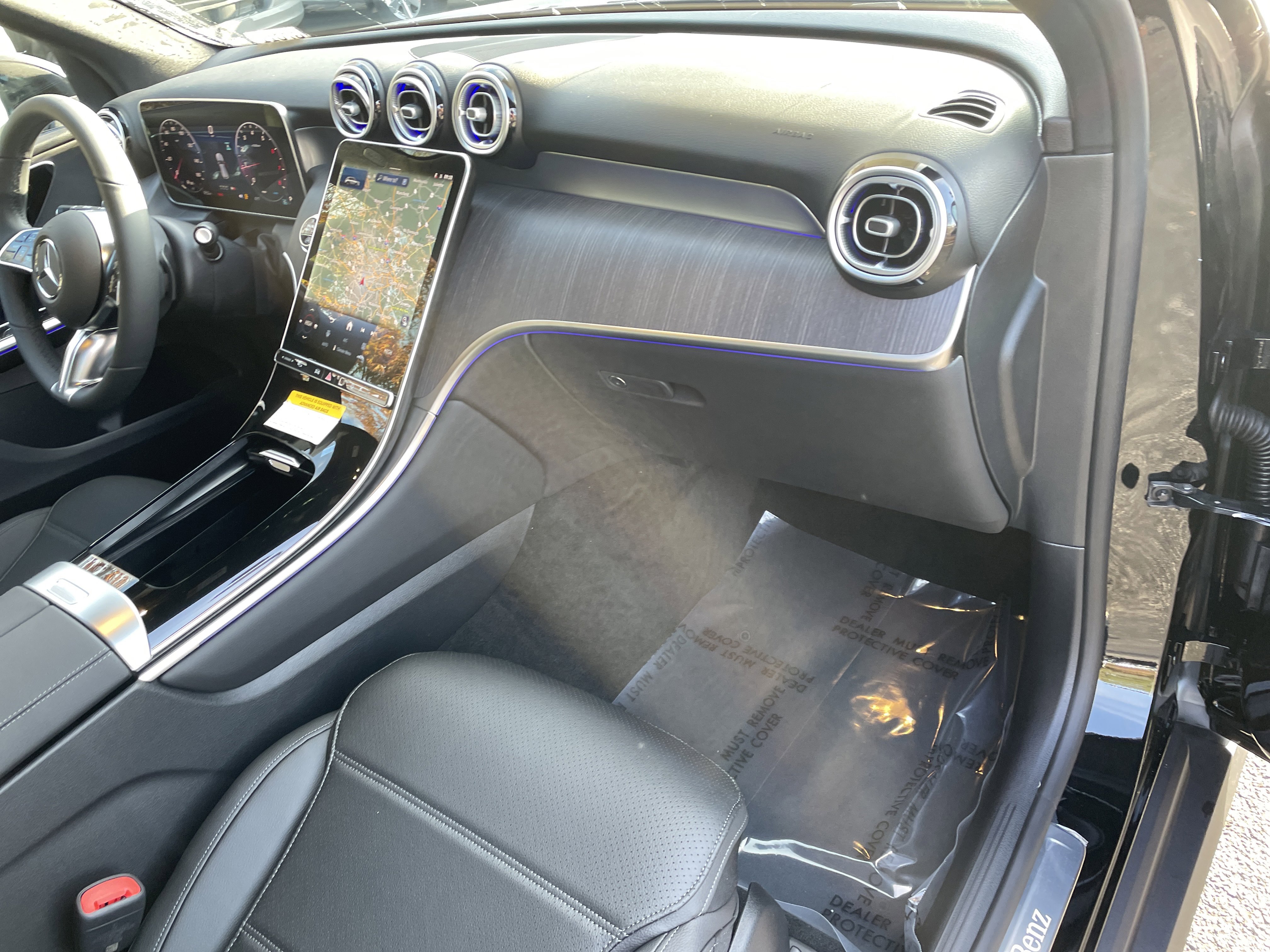 New 2026 Mercedes-Benz GLC 300 image 42