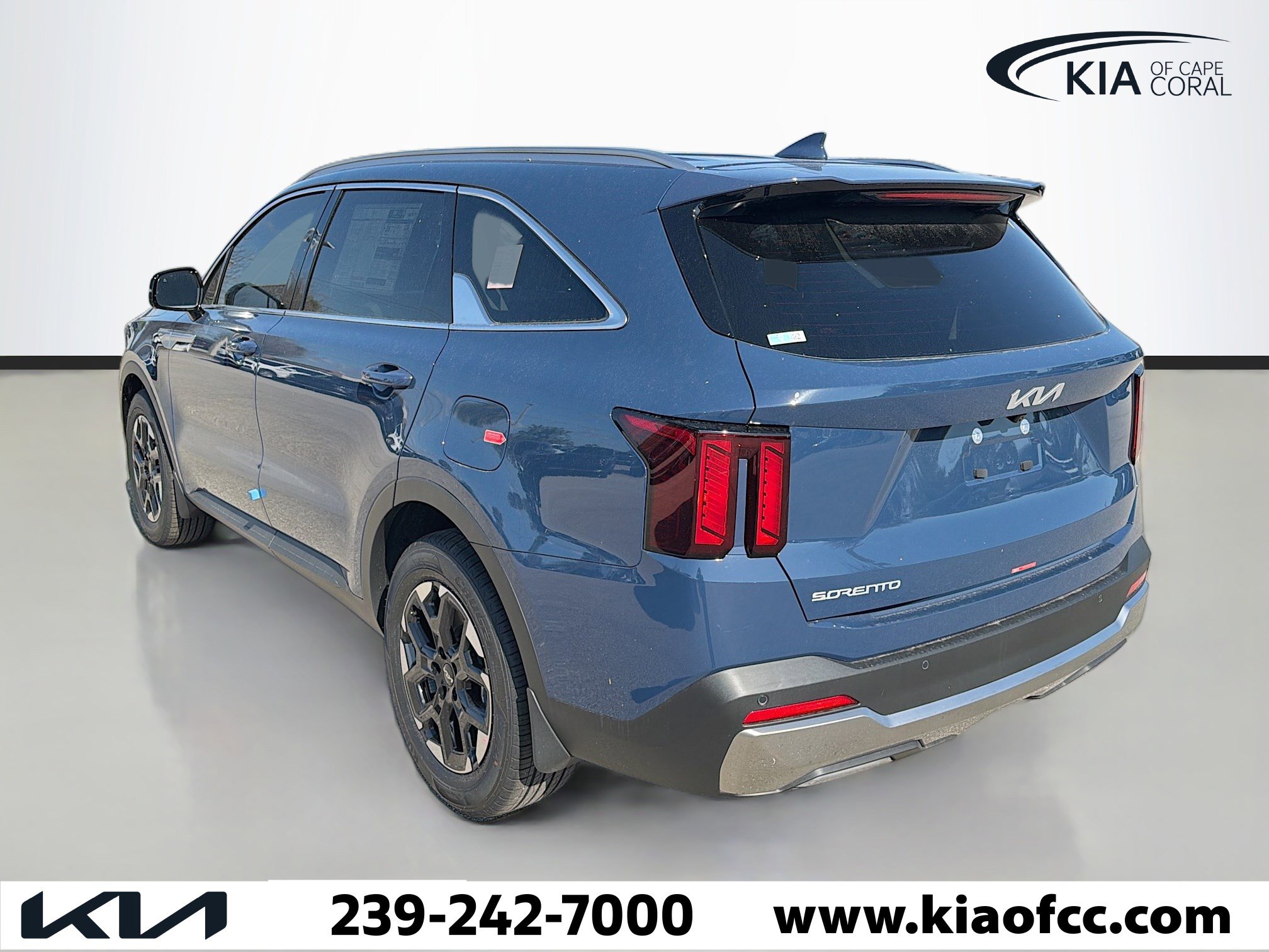 New 2026 Kia Sorento S image 3
