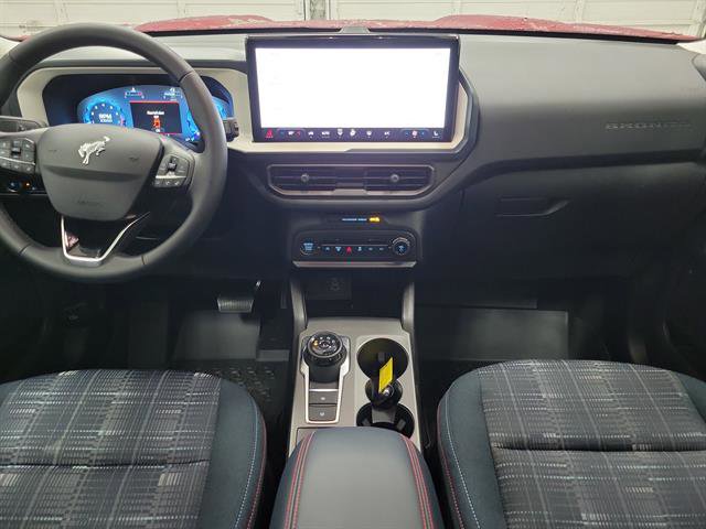 Used 2025 Ford Bronco Sport Heritage w/ Convenience Package image 13