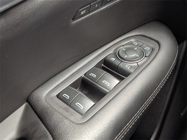 Used 2020 Cadillac XT5 Premium Luxury w/ LPO, Floor Liner Package image 33