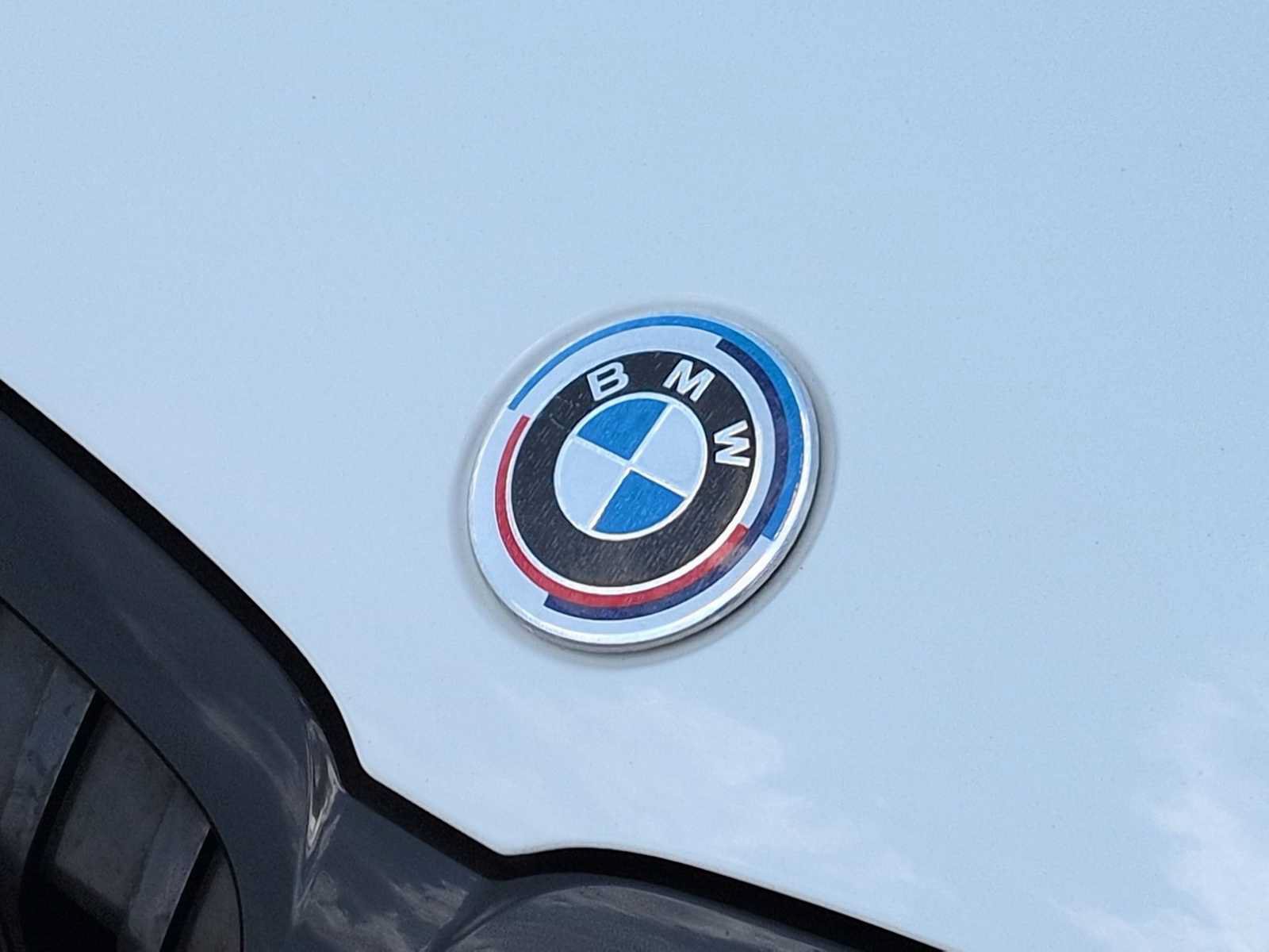 Used 2021 BMW 330i xDrive Sedan w/ M Sport Package AWD/4WD image 12