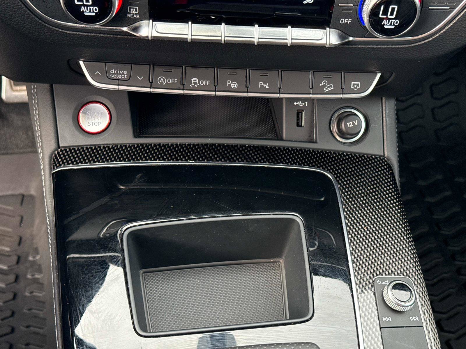 Used 2023 Audi SQ5 Prestige w/ Prestige Package image 28