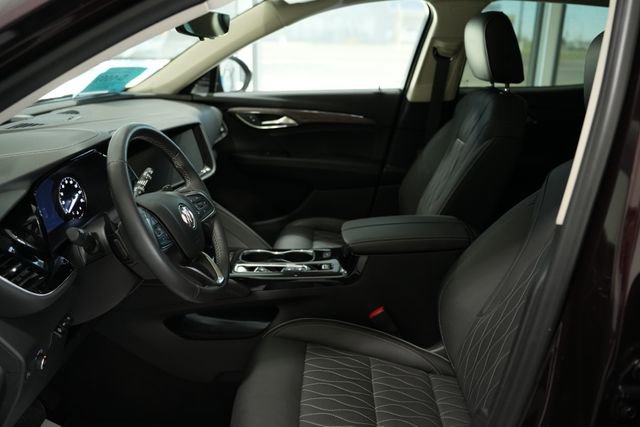 Used 2021 Buick Envision Avenir w/ Technology Package II image 15