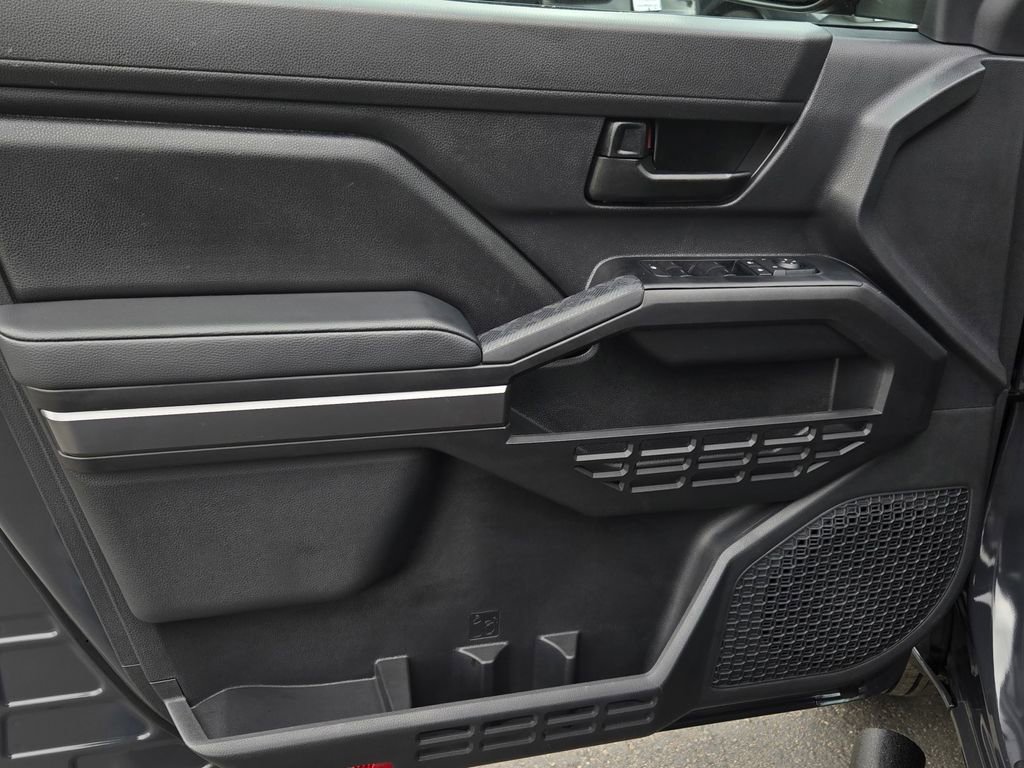 Used 2025 Toyota Tacoma SR5 image 11