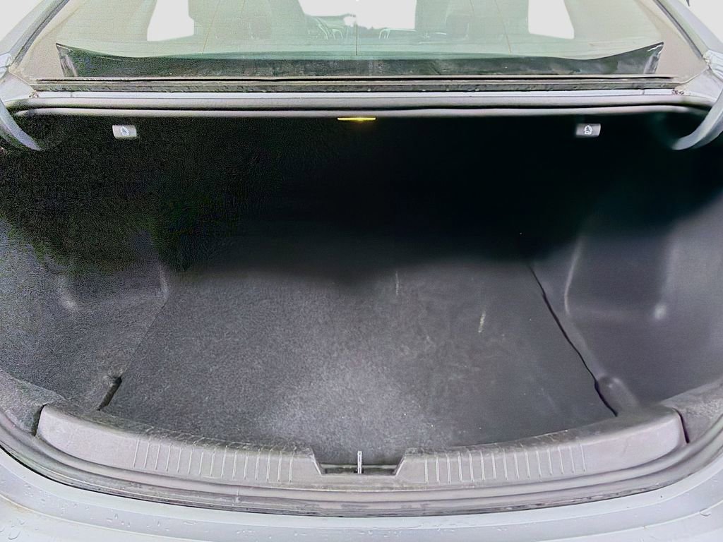 Used 2024 Chevrolet Malibu LT image 27