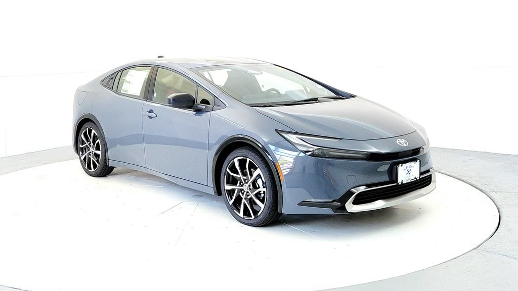 New 2026 Toyota Prius Plug-In Hybrid FWD image 7