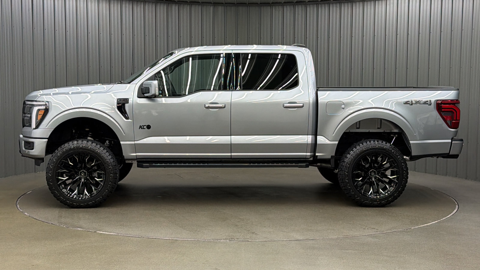 Used 2026 Ford F150 Lariat AWD/4WD image 2