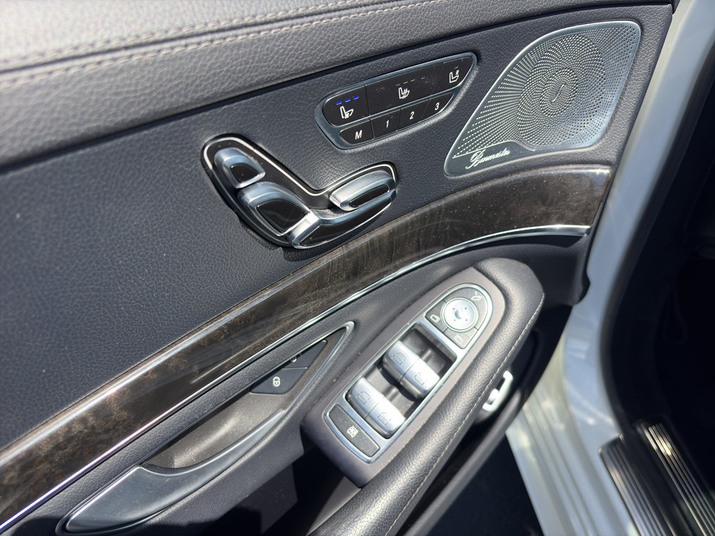 Used 2015 Mercedes-Benz S 550 4MATIC Sedan image 20