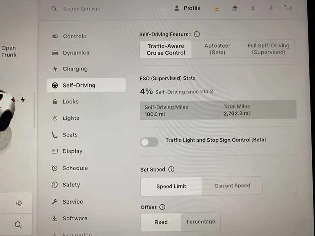 Used 2024 Tesla Model 3 Standard Range RWD image 35