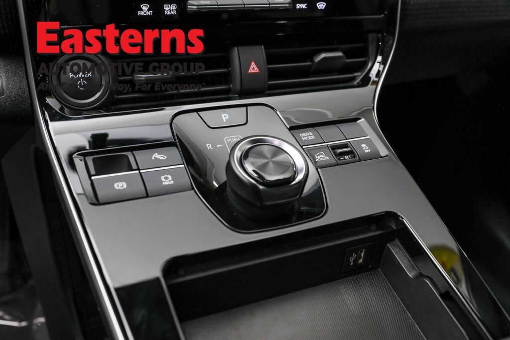 Used 2023 Subaru Solterra AWD image 13